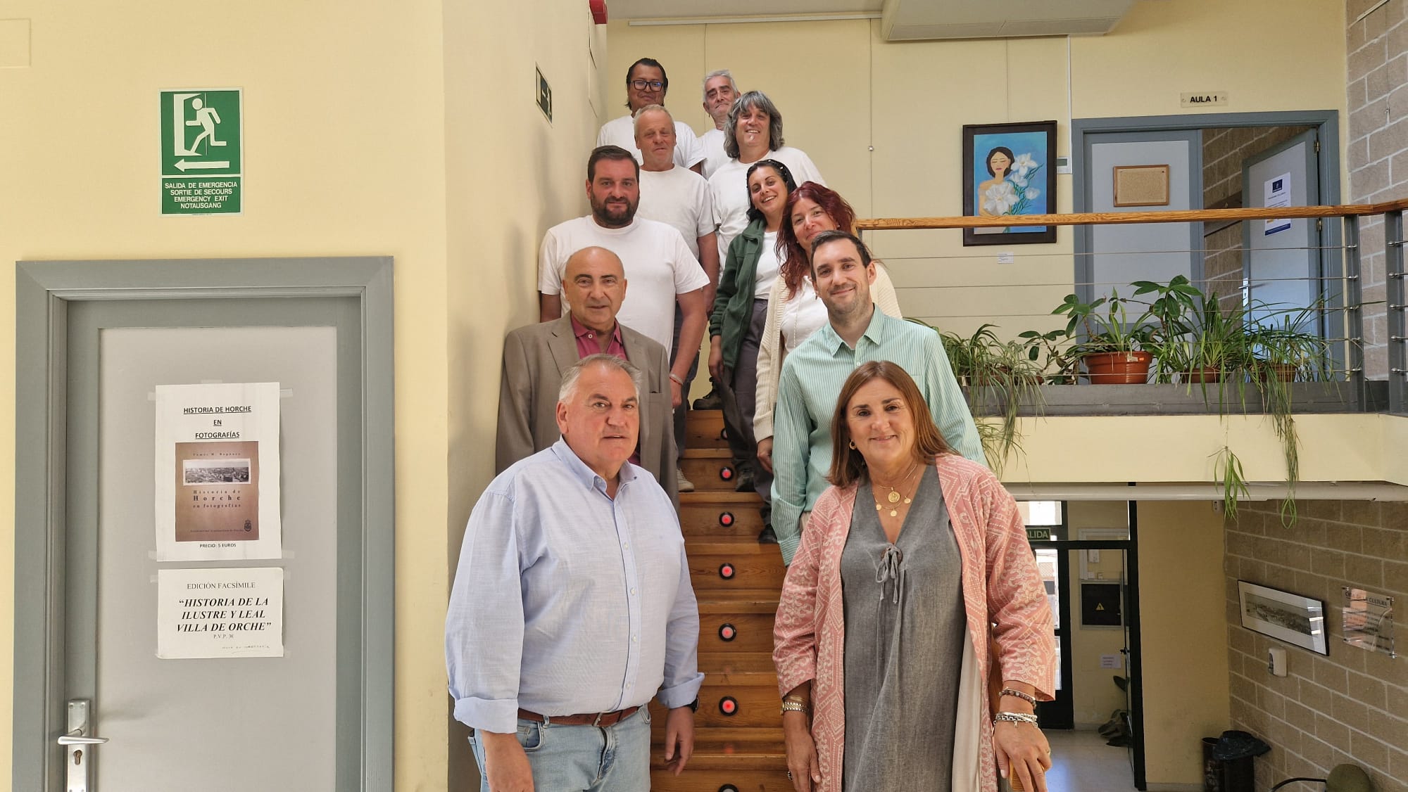 La delegada de Empleo de la Junta, Susana Blas, comprueba los progresos del alumnado del Taller+ de Horche