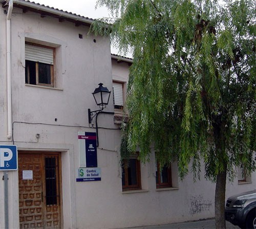 fachada-centro-medico.jpg